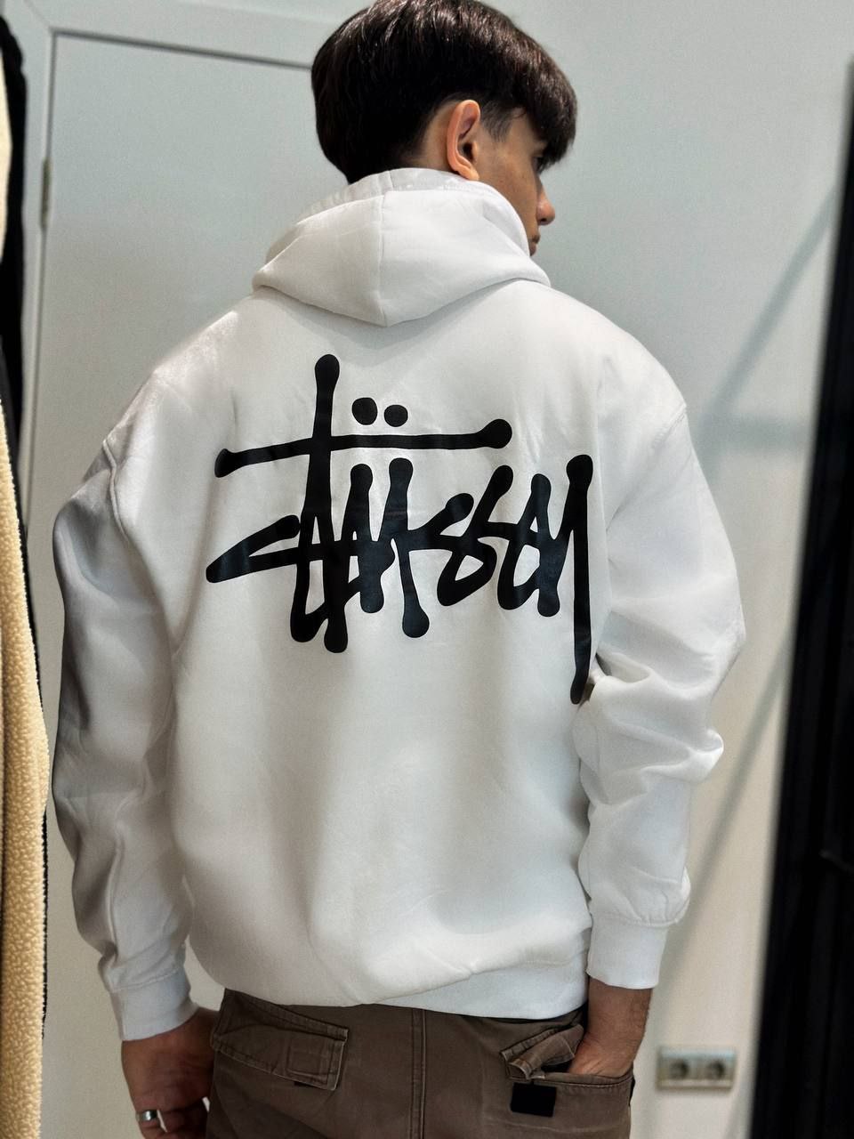 STUSSY ВЕЛИКИЙ ЛОГОТИП Класика